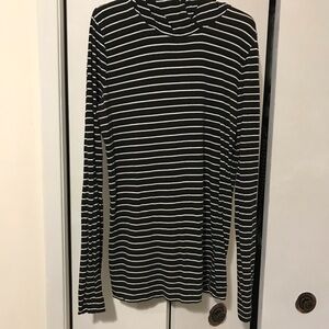 Joe Fresh Ladies Dark Blue & White Striped Hoodie Size Small $5.00 AS AN ADD ON